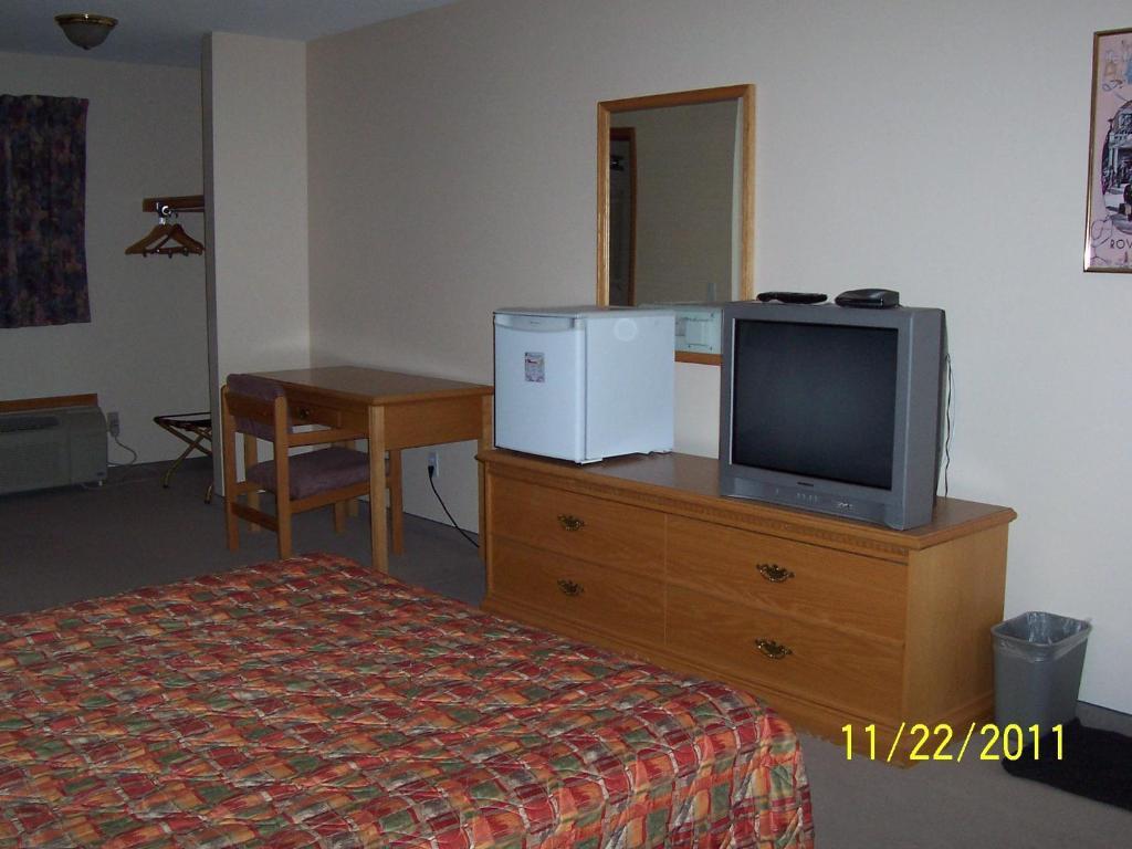 Model A Inn Cranbrook Bagian luar foto