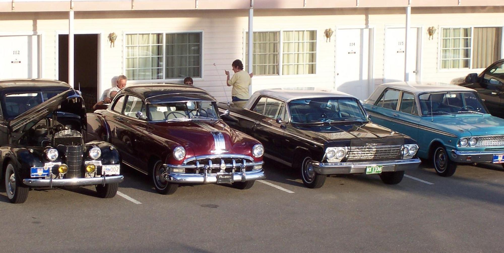 Model A Inn Cranbrook Bagian luar foto