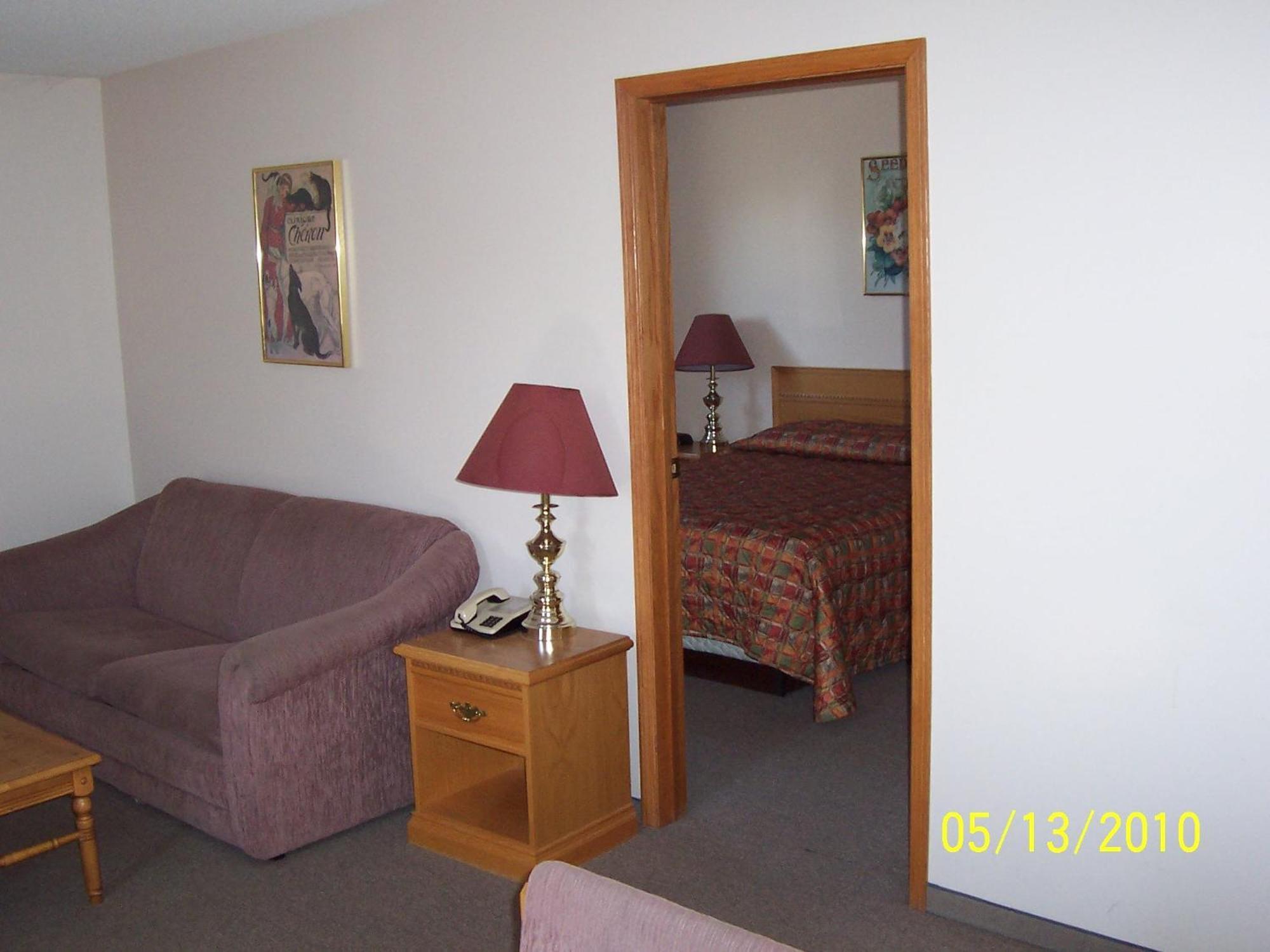 Model A Inn Cranbrook Bagian luar foto